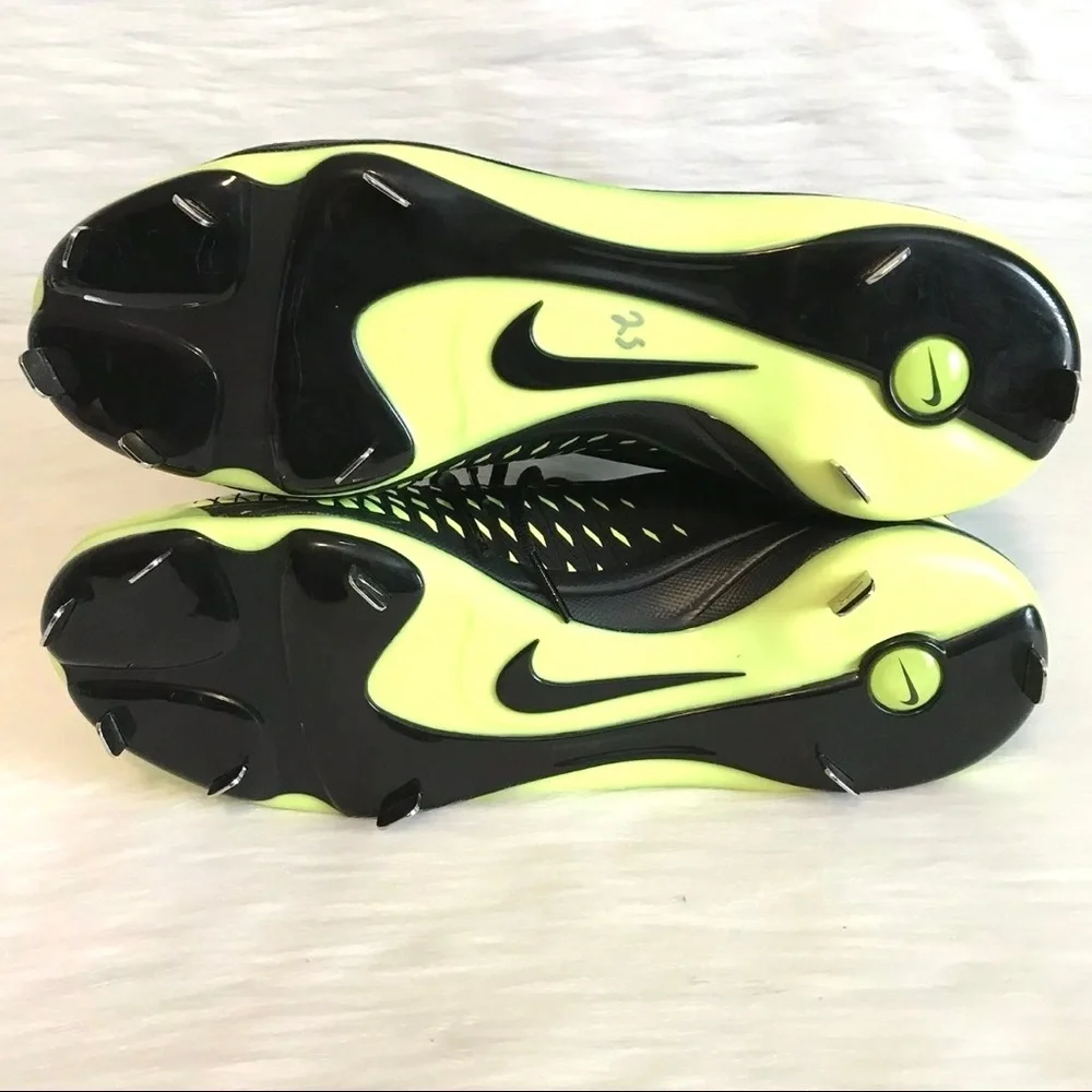 Nike trout pro
